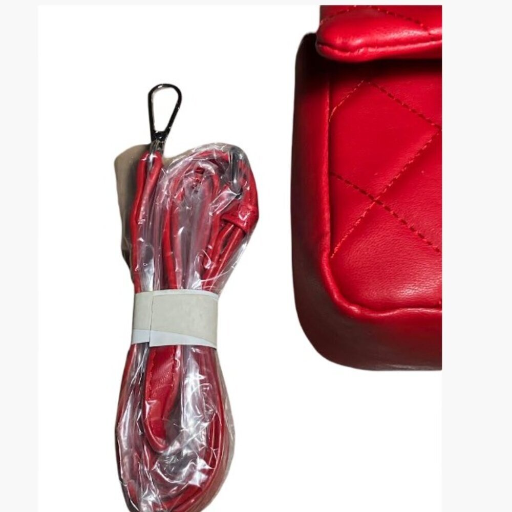 Badgley Mischka Clutch Bag with Faux Pearl Handle and Crossbody Strap in Red NWT - Picture 6 of 10